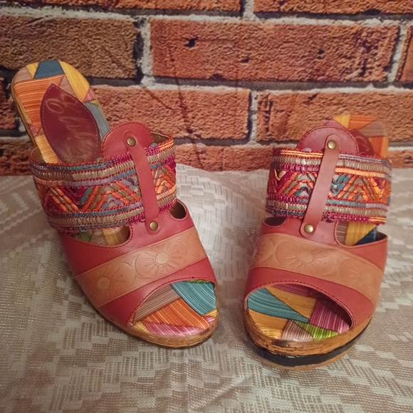 REALLY CUTE SHOES - Picture 2 of 13